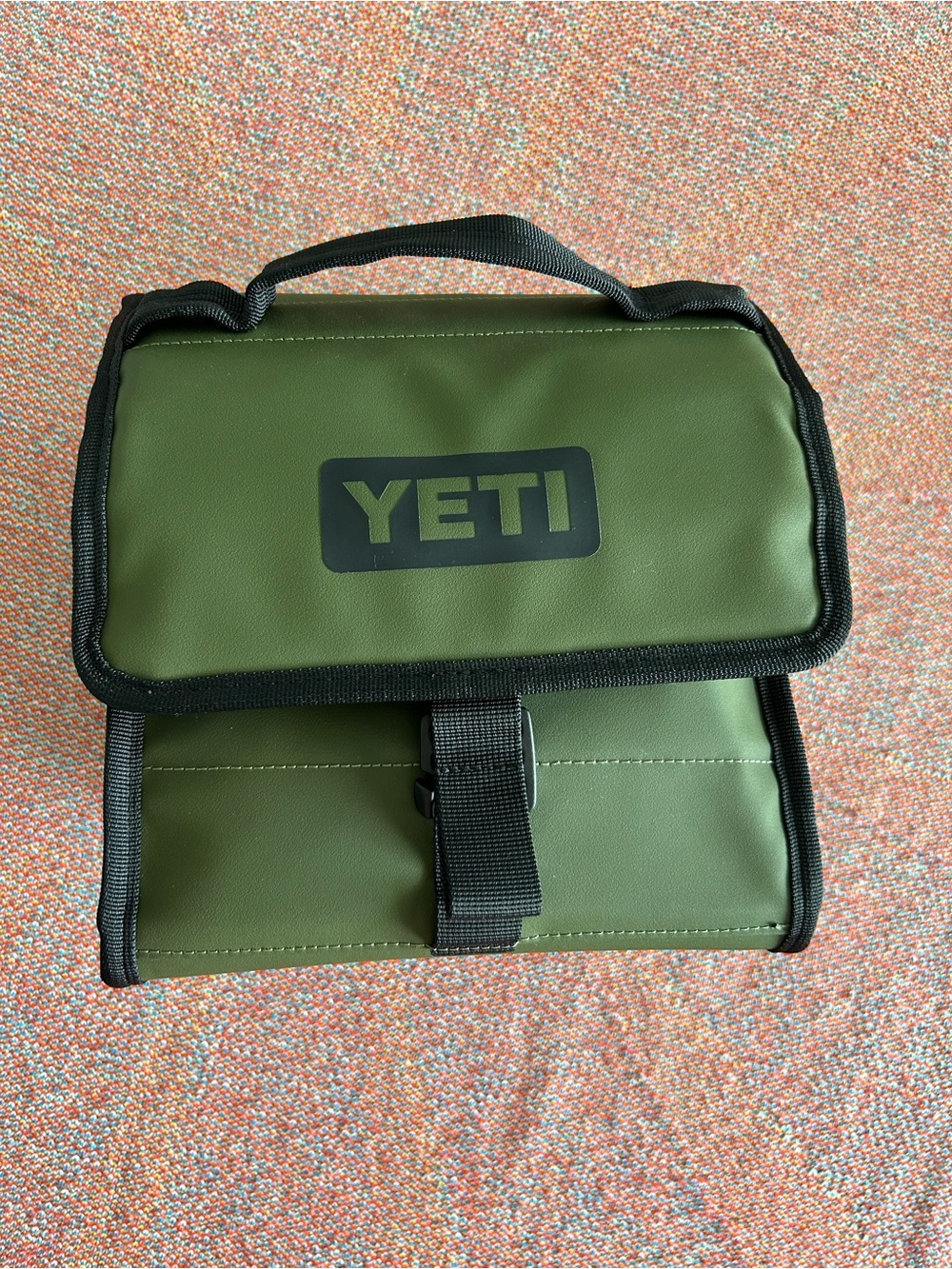 YETI Daytrip Insulated Soft Cooler Lunch Bag Olive Green